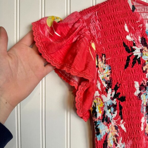 Torrid pink floral babydoll smocked crewneck top size 00/medium O37 - Picture 9 of 12